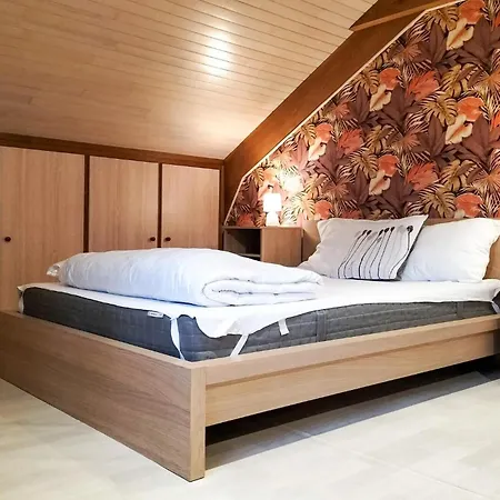 Holiday home 5 Bedroom Stunning In *