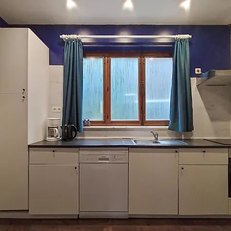 Сasa de vacaciones 5 Bedroom Stunning In Rochehaut