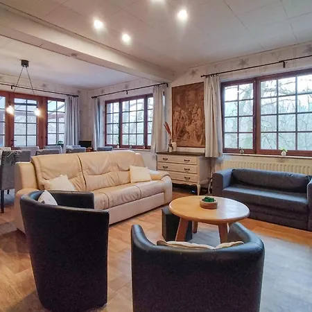 5 Bedroom Stunning In Rochehaut