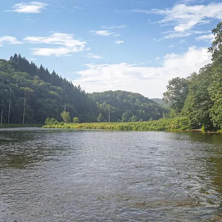 5 Bedroom Stunning In *